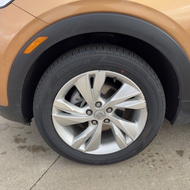 Used 2024 Buick Encore GX Preferred image 9