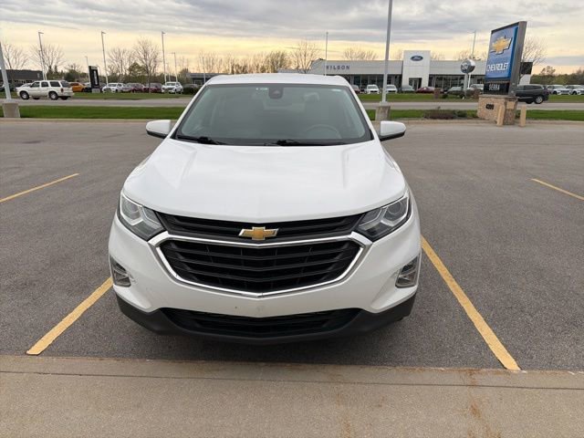 Used 2020 Chevrolet Equinox LT w/ Driver Convenience Package AWD/4WD image 3