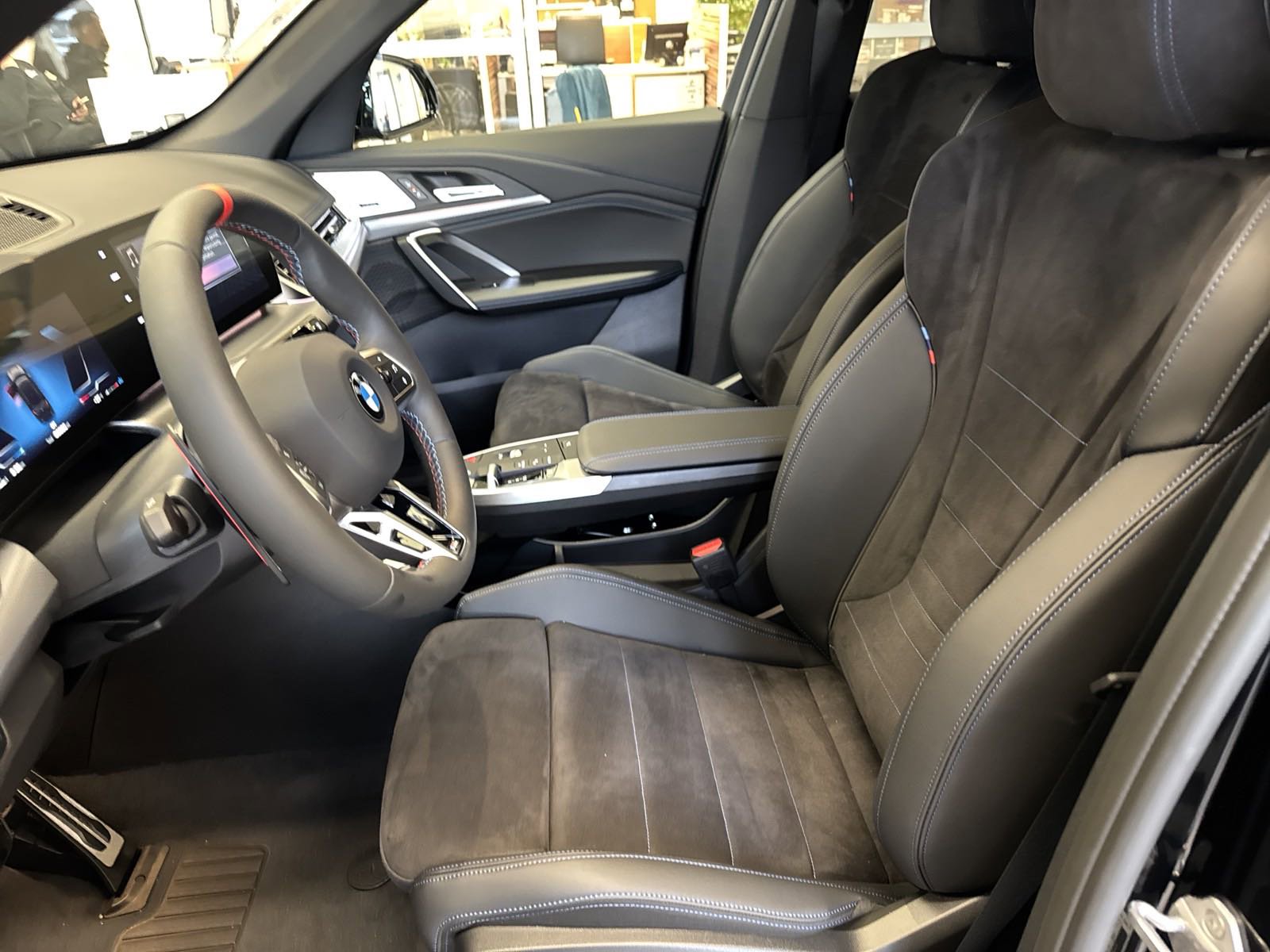 Used 2025 BMW X1 M35i image 14