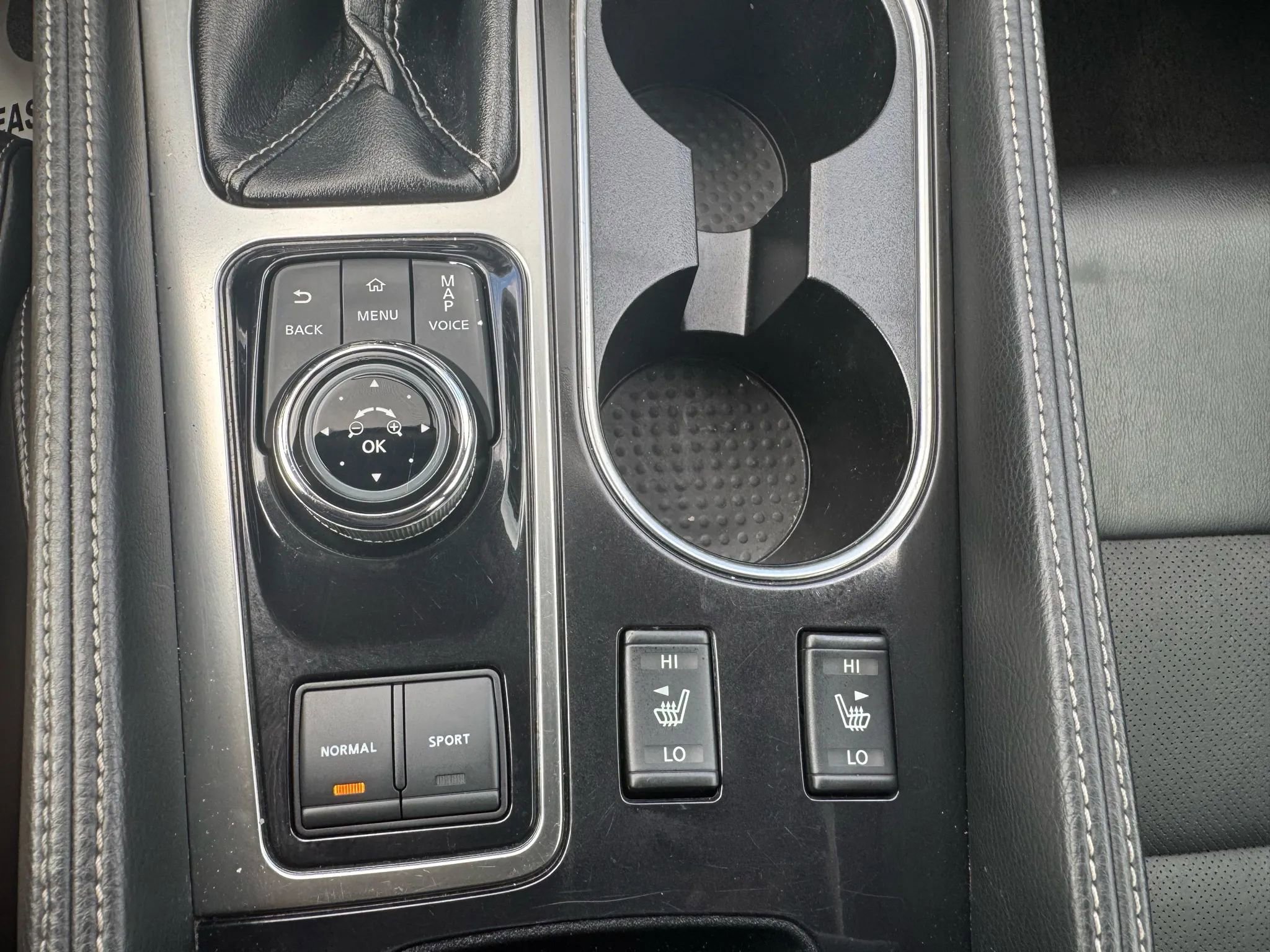 Used 2017 Nissan Maxima 3.5 SV image 23