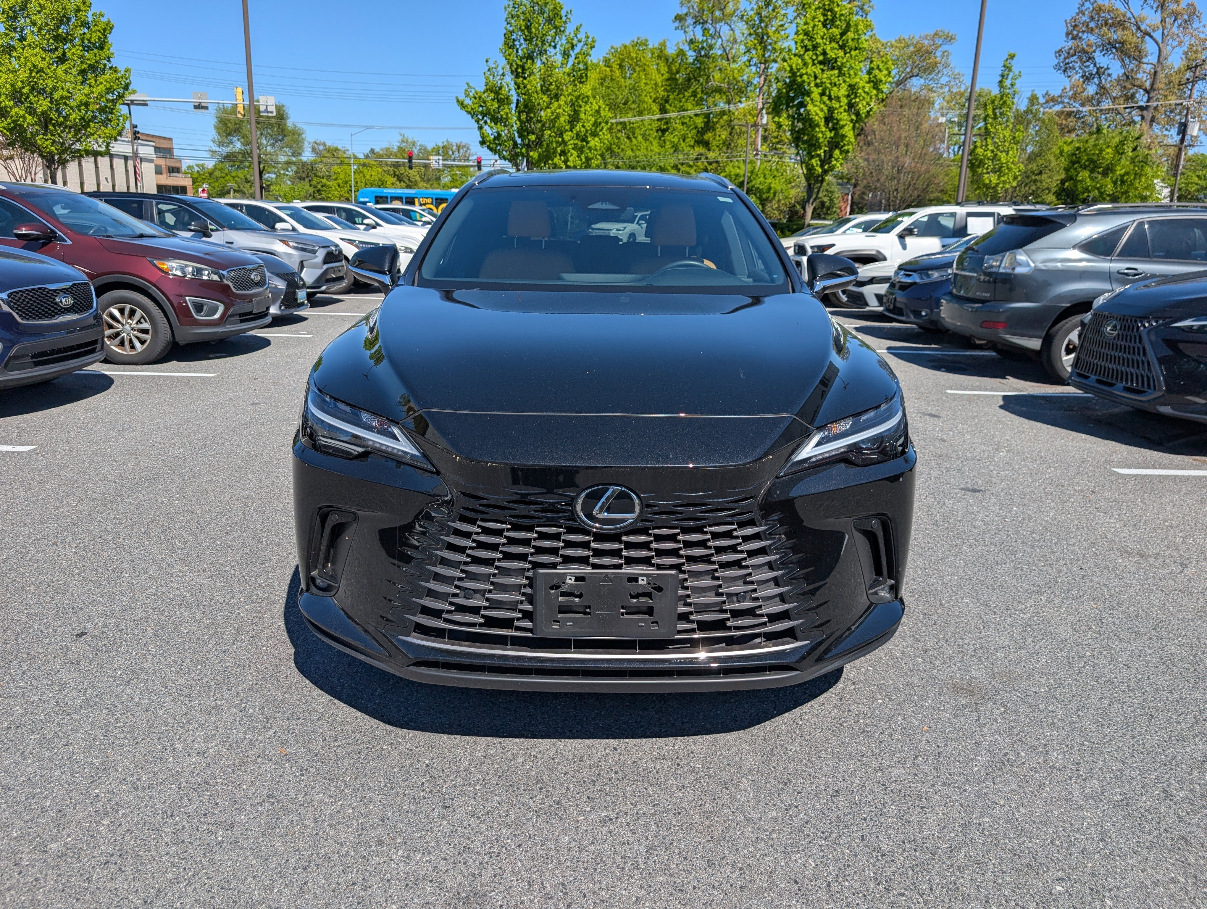 Used 2025 Lexus RX 350 Premium w/ Accessory Package (Z1) AWD/4WD image 8