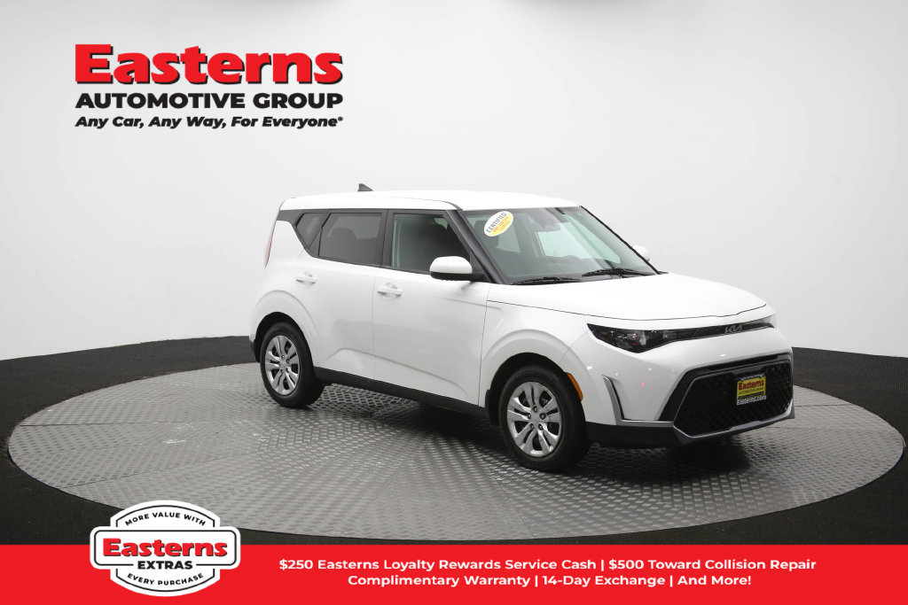 Used 2023 Kia Soul LX FWD image 48