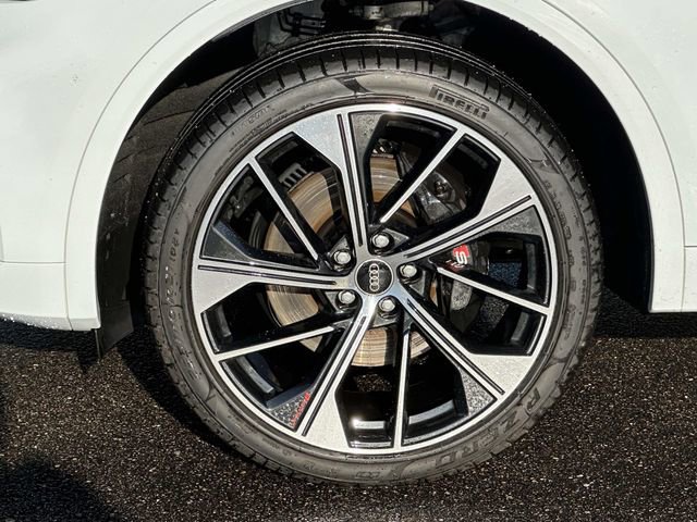 Used 2023 Audi SQ5 Premium Plus w/ Premium Plus Package image 10