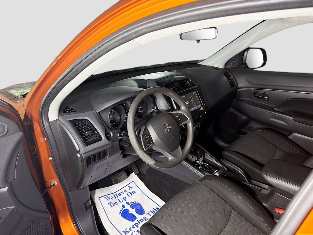 Used 2020 Mitsubishi Outlander Sport ES FWD image 8