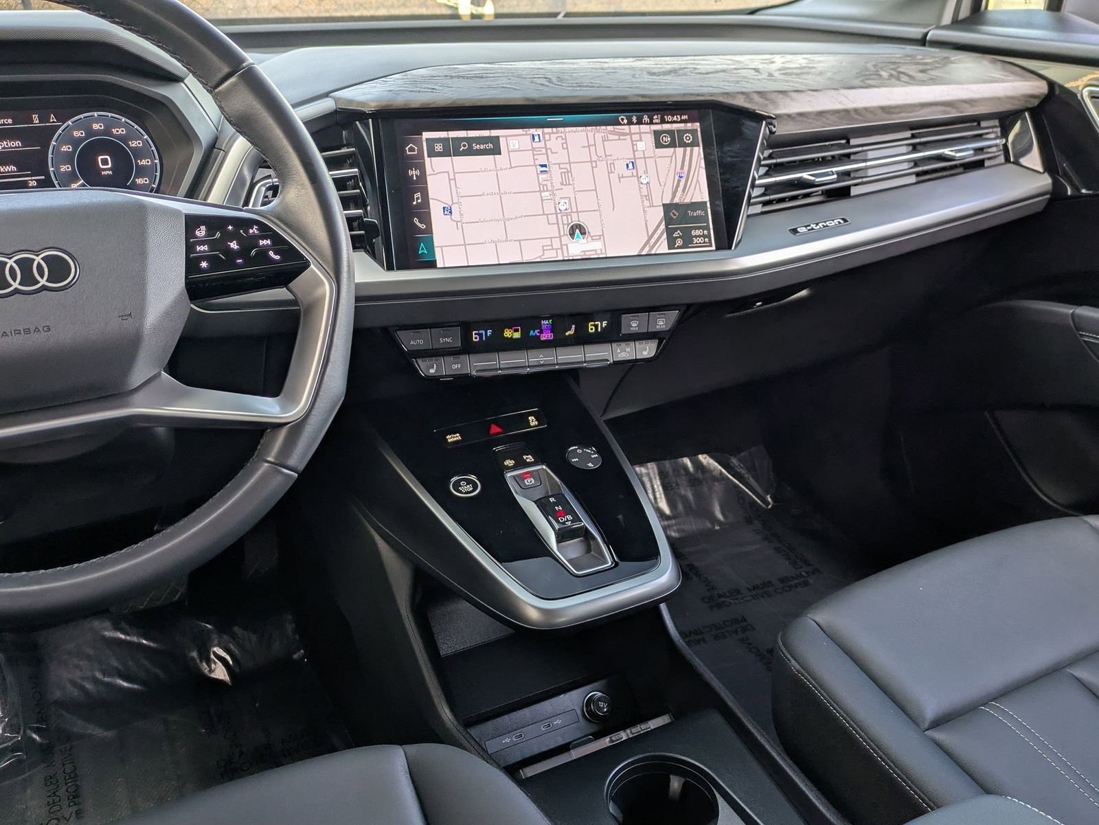 Used 2024 Audi Q4 e-tron Premium Plus w/ Premium Plus image 9