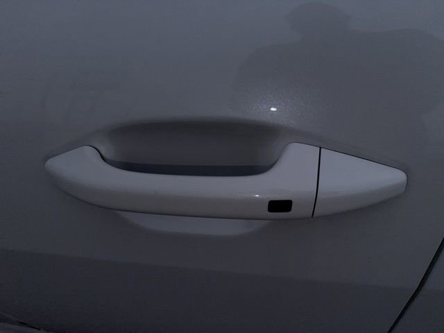 Used 2025 Kia K4 EX image 18