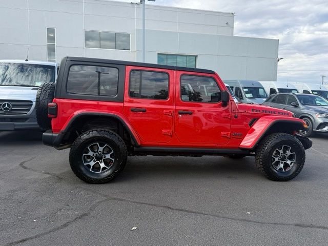 Used 2022 Jeep Wrangler Unlimited Rubicon w/ LED Lighting Group AWD/4WD image 9