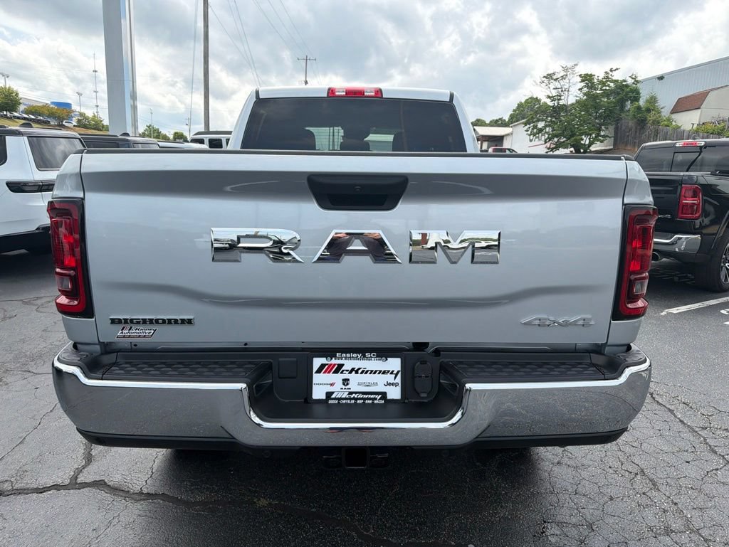 New 2026 RAM 2500 Big Horn AWD/4WD image 12