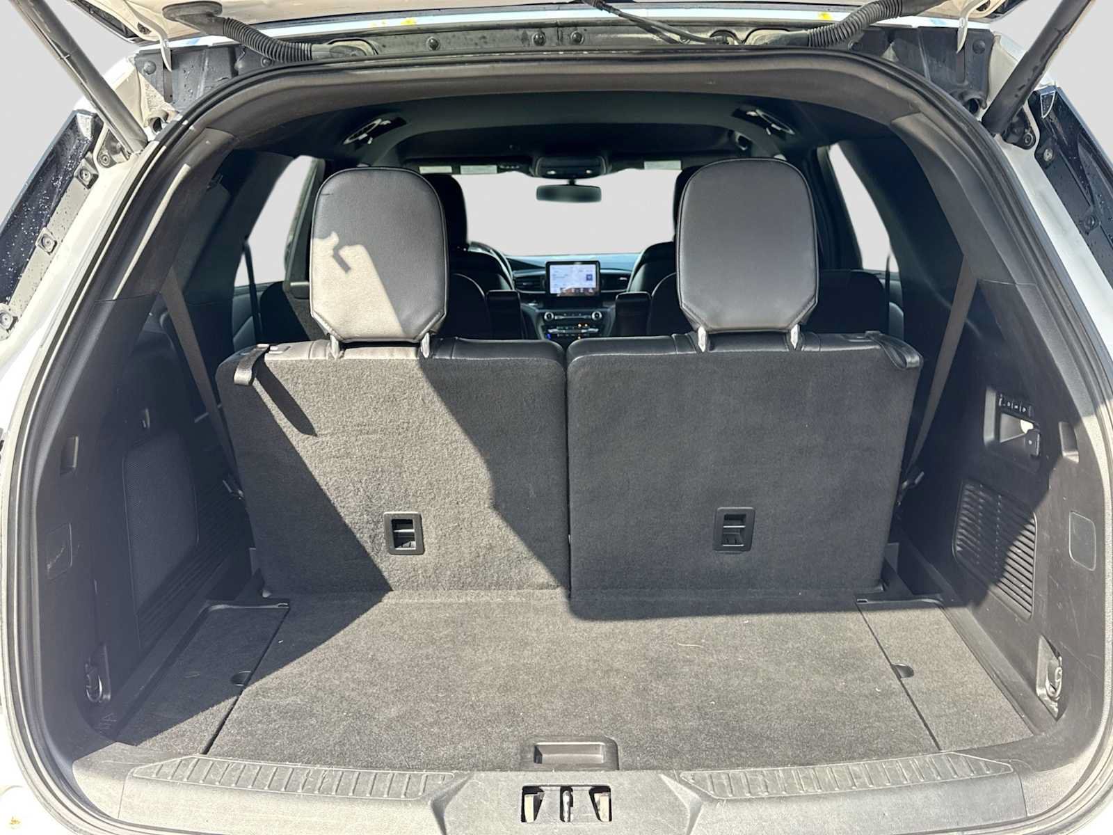 Used 2020 Ford Explorer Limited AWD/4WD image 36