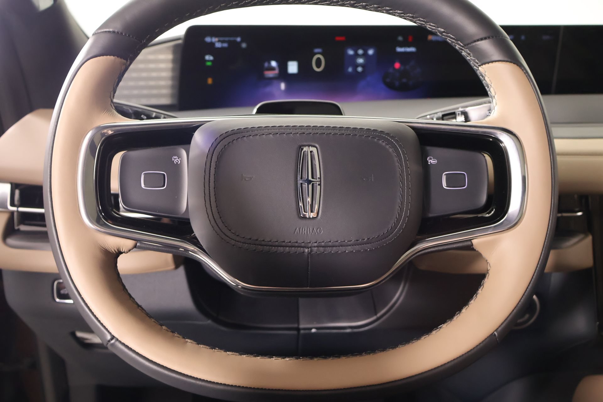 New 2027 Lincoln Navigator L Black Label AWD/4WD image 3