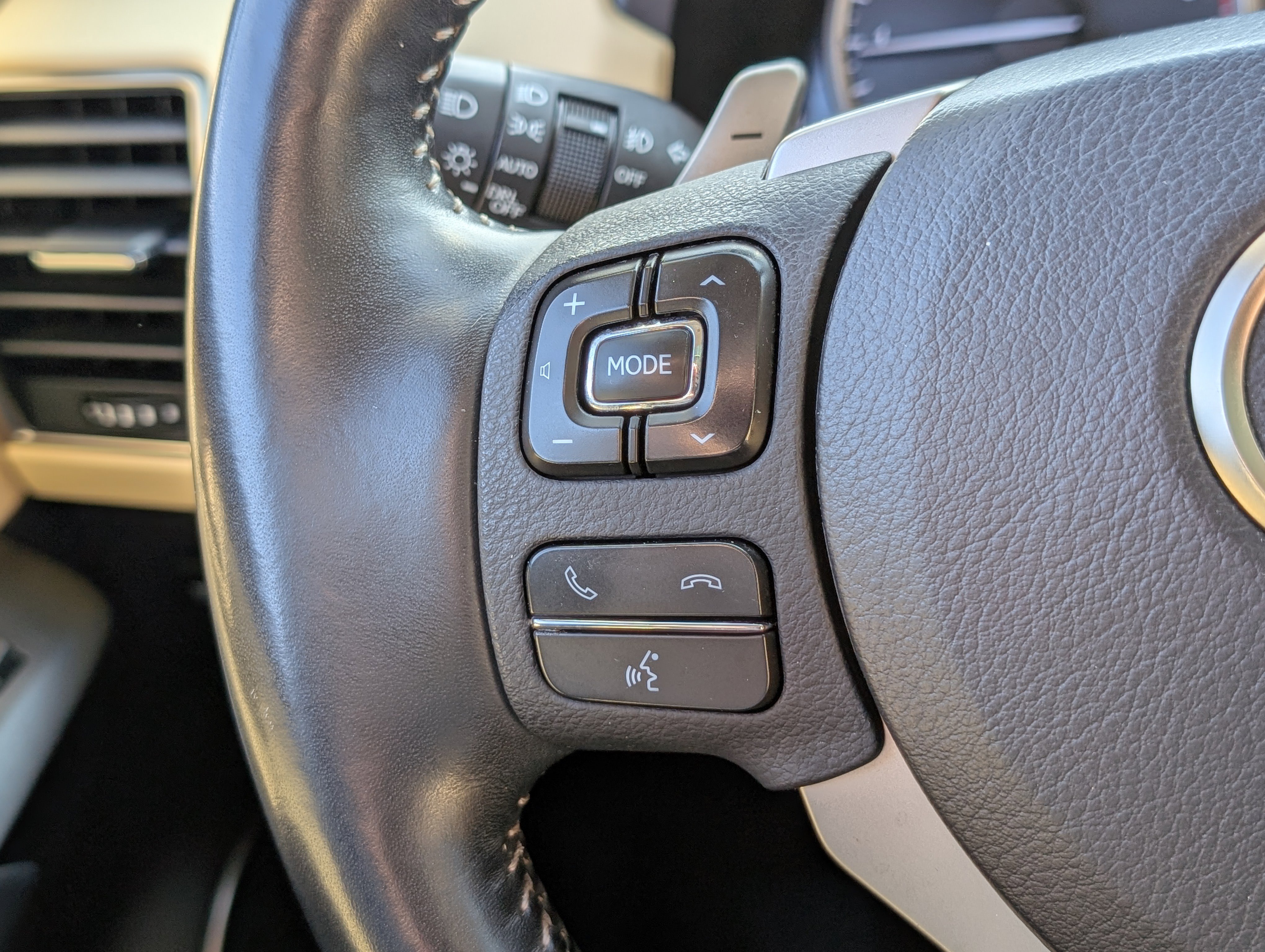 Used 2019 Lexus NX 300 300 image 24