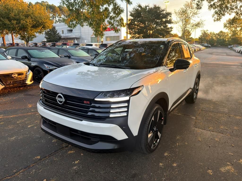 New 2026 Nissan Kicks SR image 3