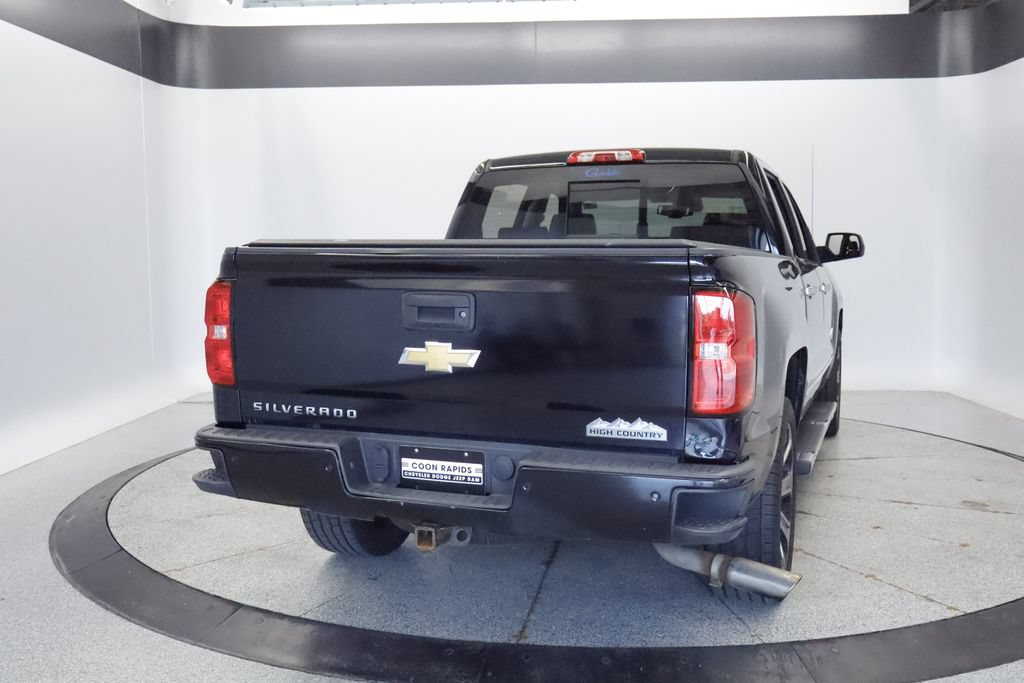 Used 2015 Chevrolet Silverado 1500 High Country w/ High Country Premium Package AWD/4WD image 4