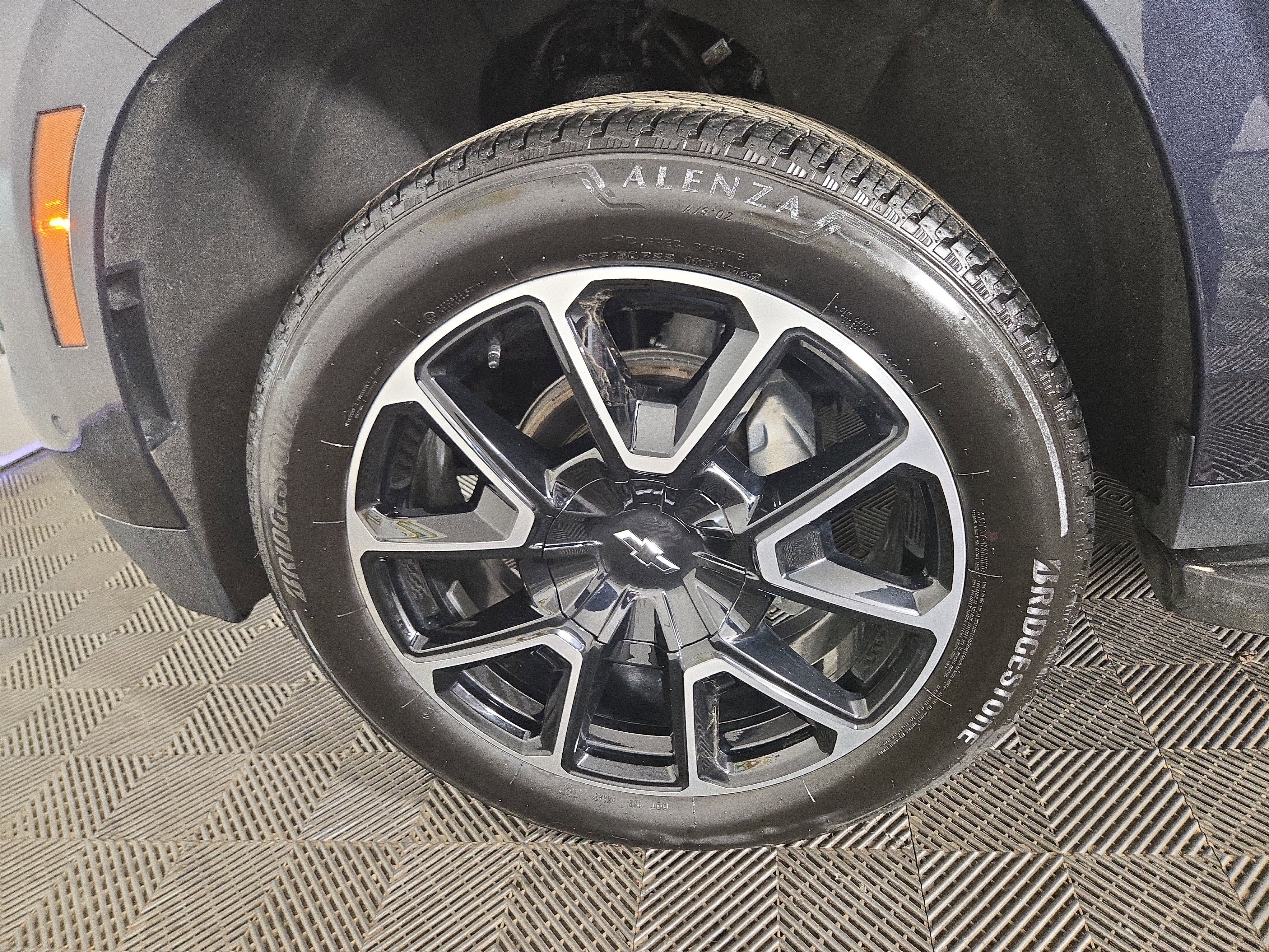 Certified 2025 Chevrolet Suburban RST w/ Comfort Package image 34