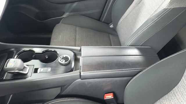 Certified 2023 Nissan Rogue SV image 33