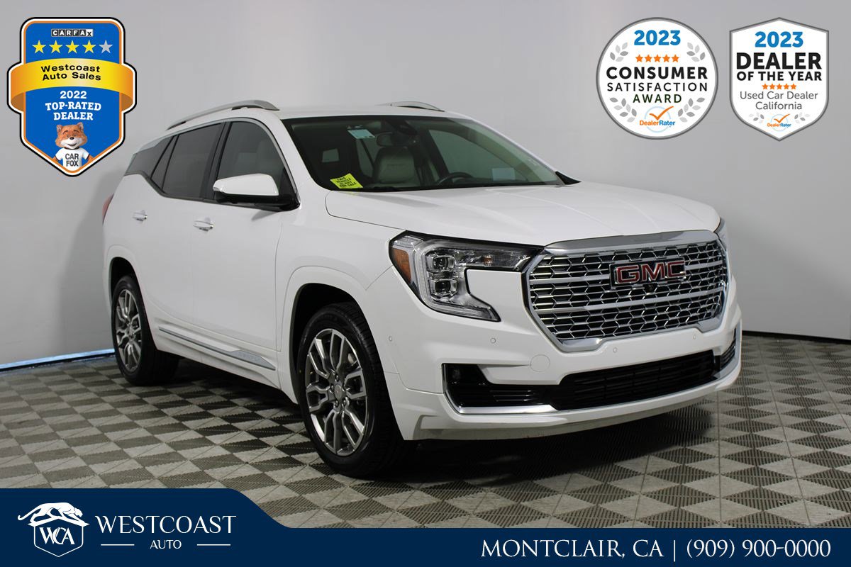 Used 2022 GMC Terrain Denali w/ Denali Premium Package