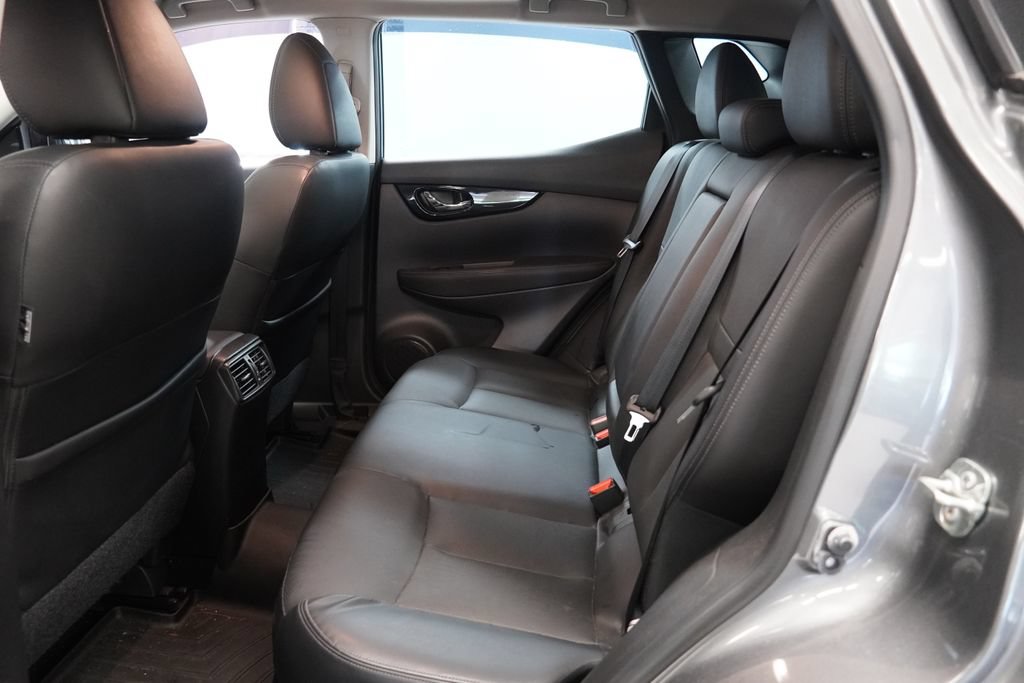 Used 2019 Nissan Rogue Sport SL w/ Premium Package AWD/4WD image 26