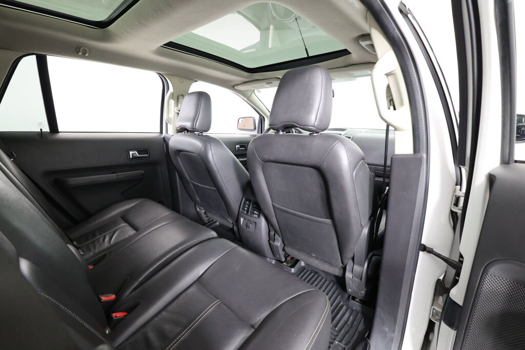 Used 2010 Ford Edge Limited FWD image 20