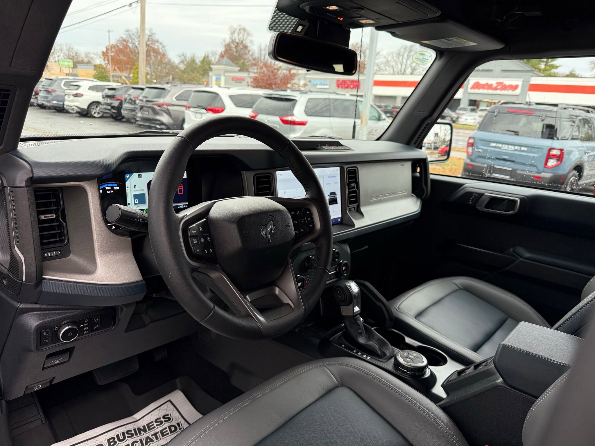 Used 2024 Ford Bronco Outer Banks image 51