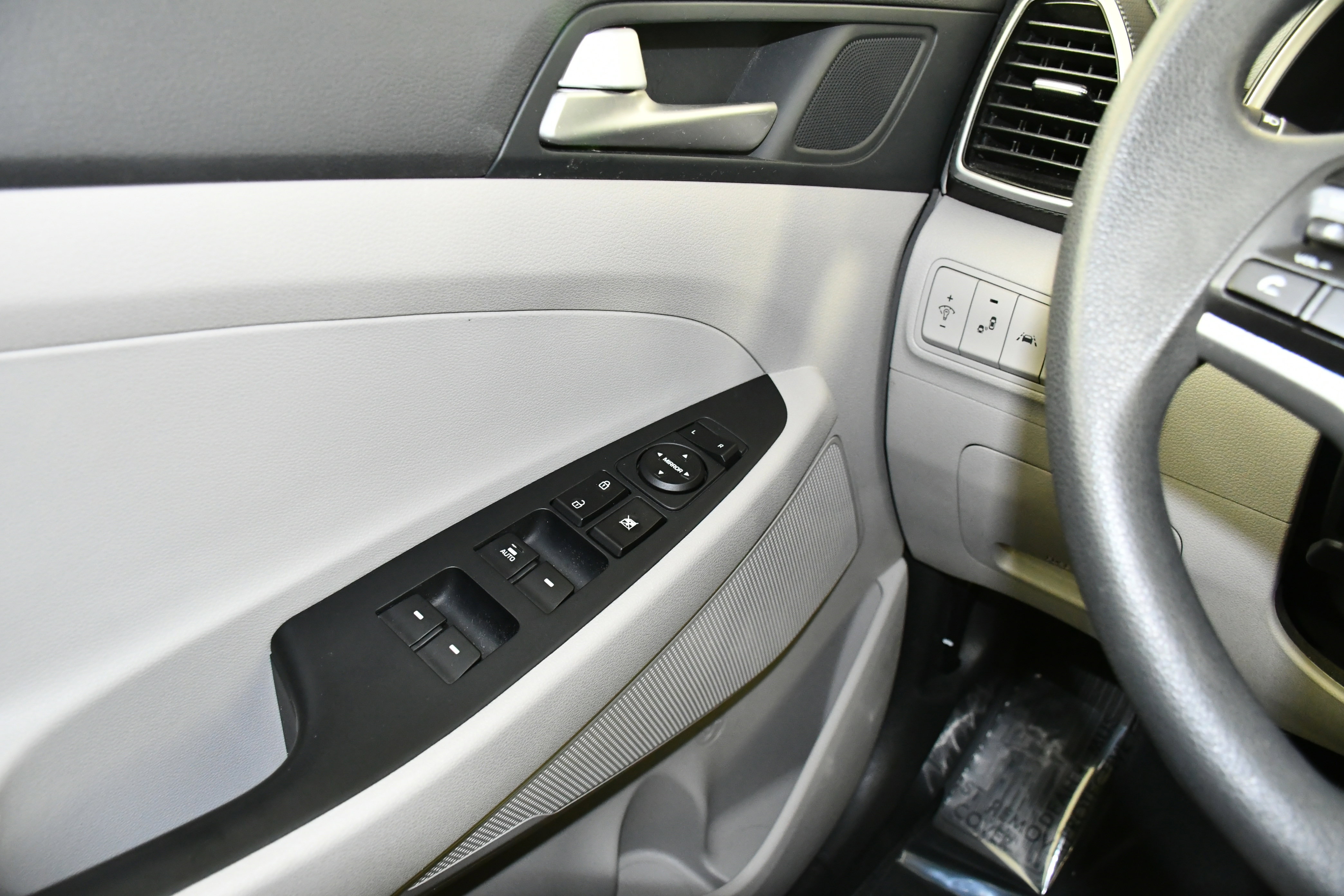 Used 2021 Hyundai Tucson SEL image 33