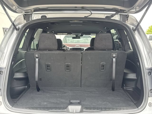 Used 2022 Honda Pilot Sport image 11