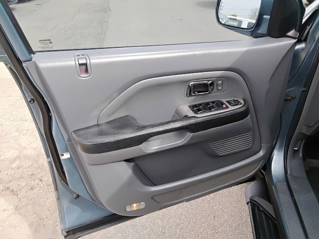 Used 2005 Honda Pilot EX-L image 9