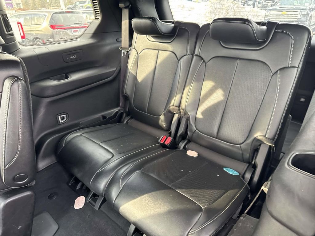 Used 2024 Jeep Grand Cherokee L Limited w/ Luxury Tech Group II image 9