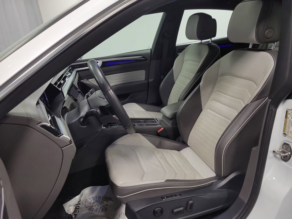 Used 2023 Volkswagen Arteon SEL Premium image 13