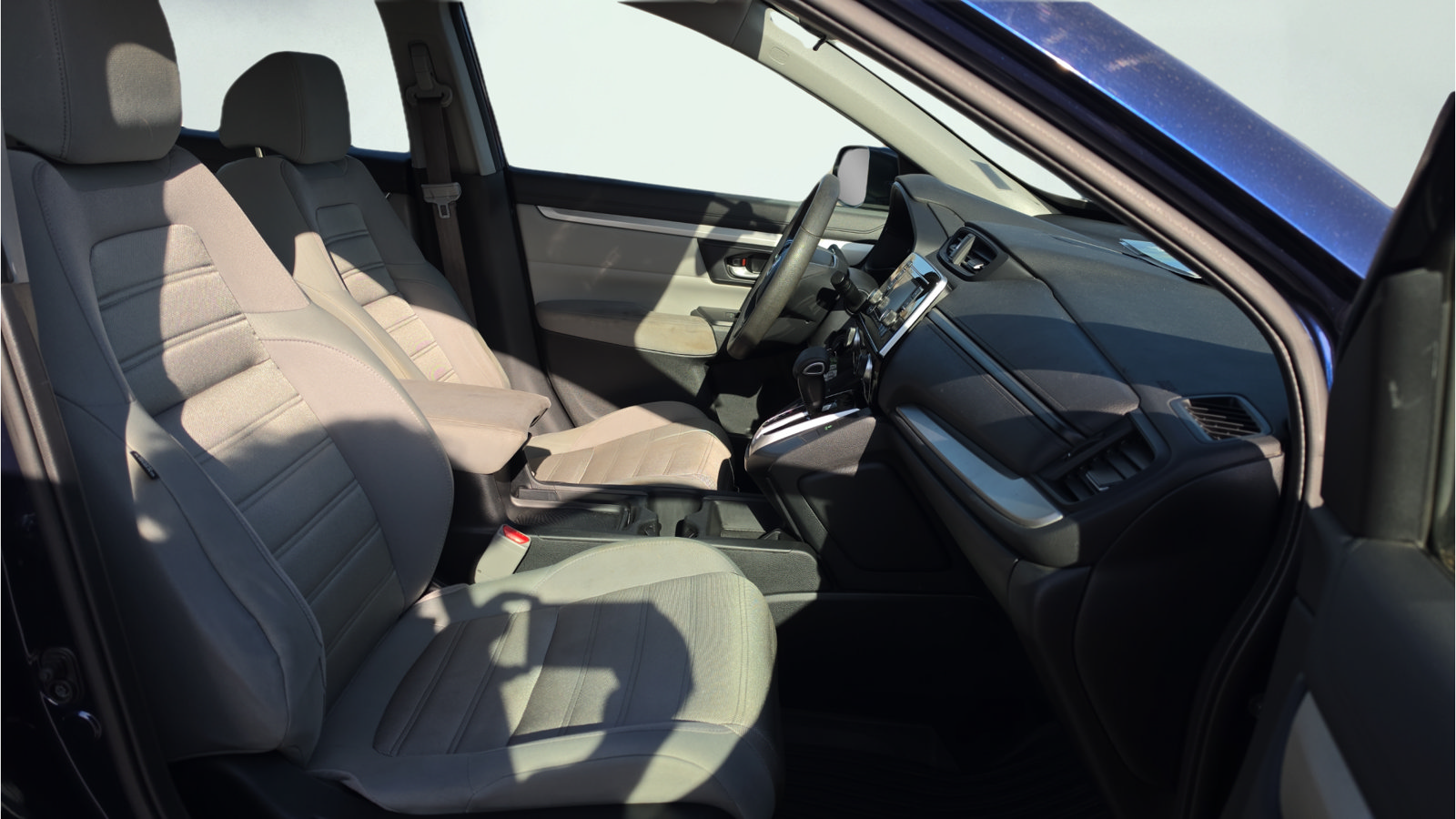 Used 2017 Honda CR-V LX image 29
