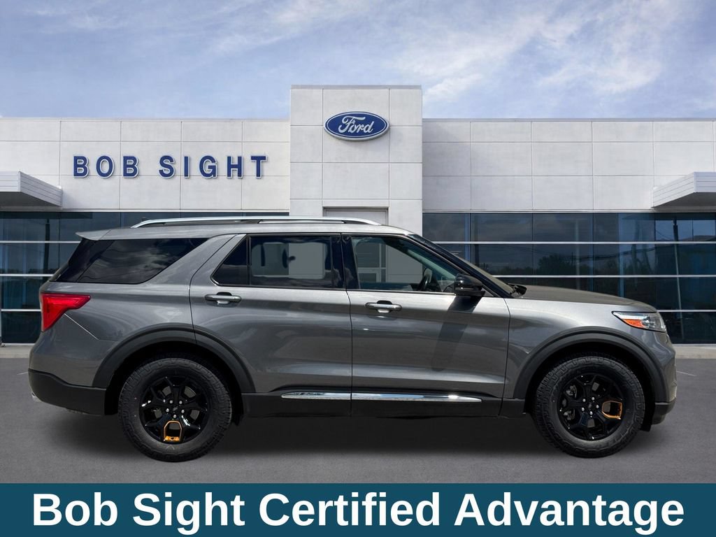 Used 2022 Ford Explorer Limited w/ Limited Technology Package AWD/4WD image 4