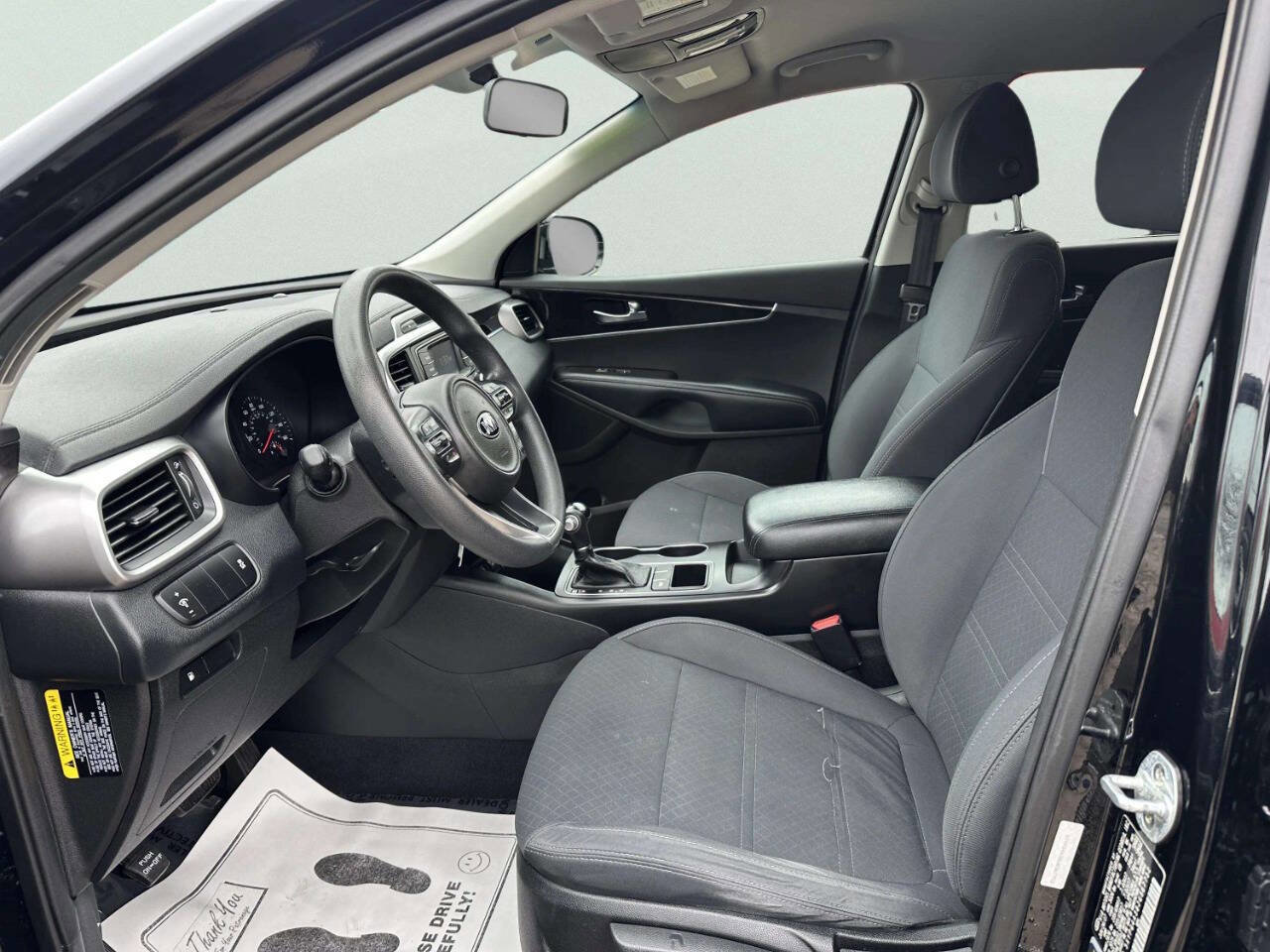 Used 2018 Kia Sorento L FWD image 9
