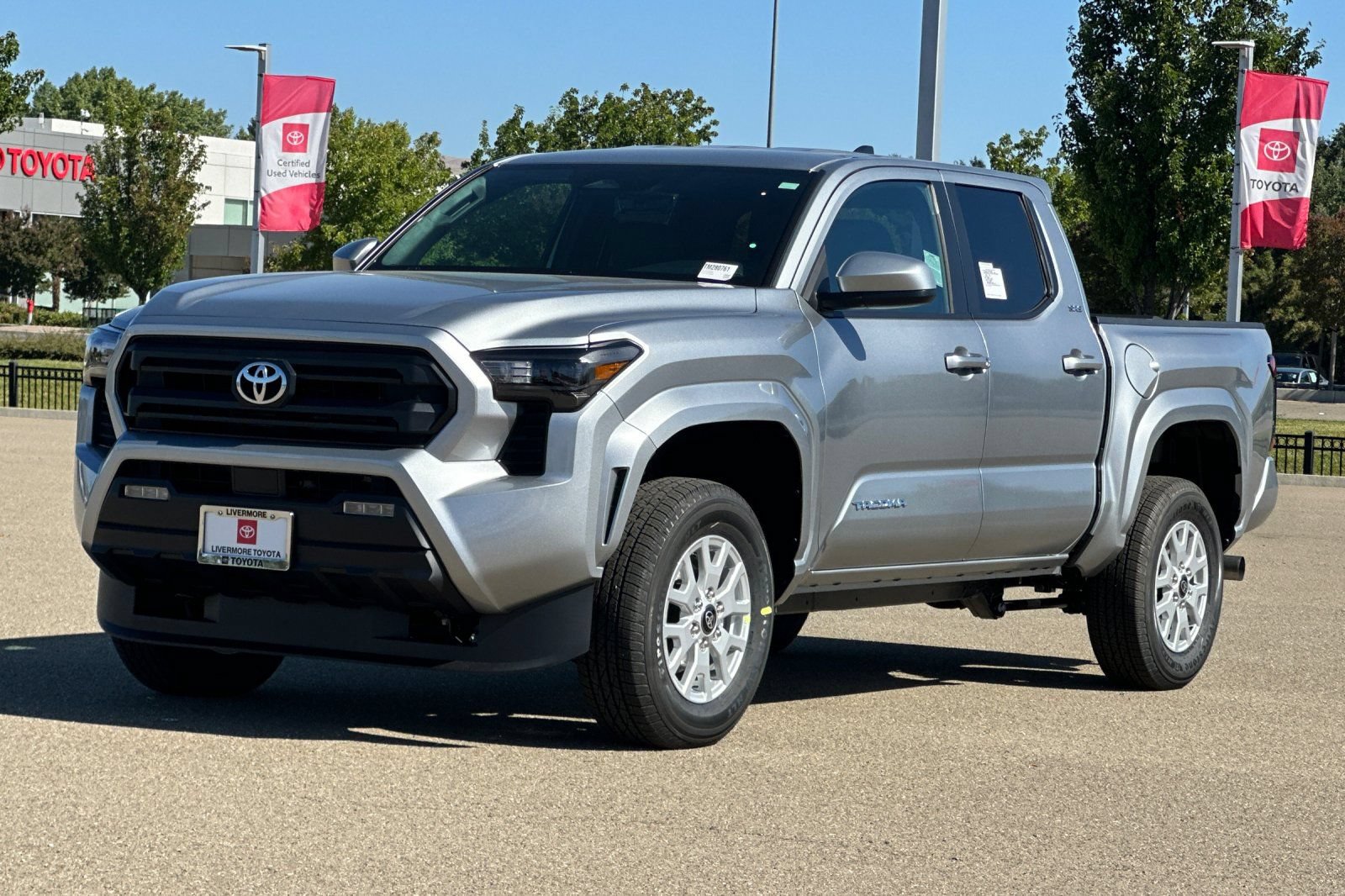 New 2026 Toyota Tacoma SR5 AWD/4WD image 7