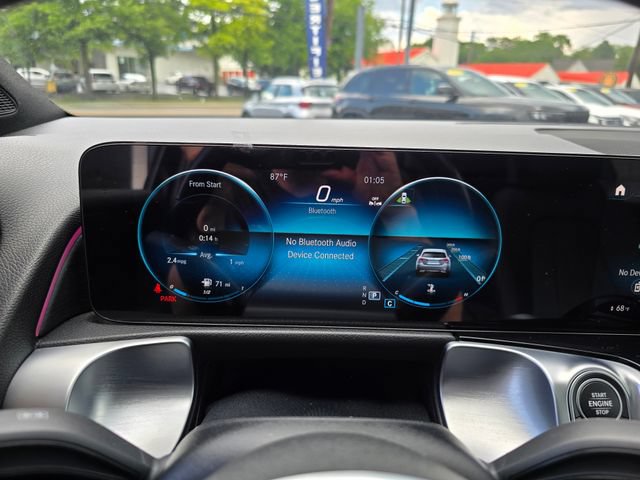 Used 2023 Mercedes-Benz GLB 250 4MATIC image 14