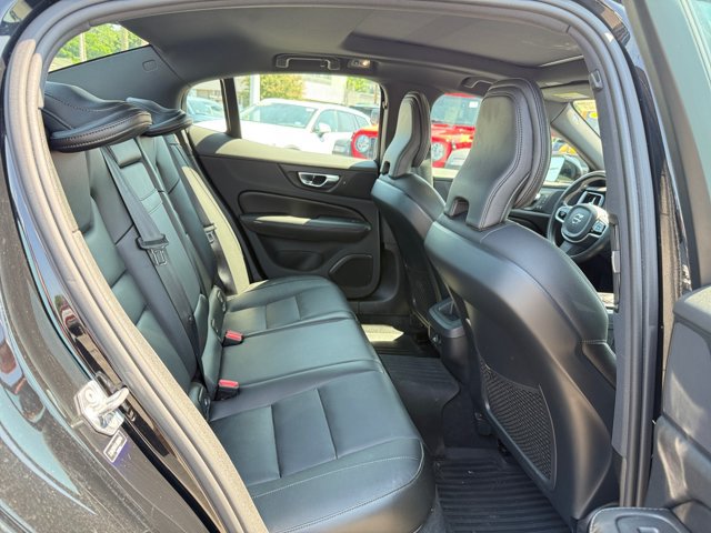 Used 2020 Volvo S60 T6 Momentum w/ Protection Package AWD/4WD image 16