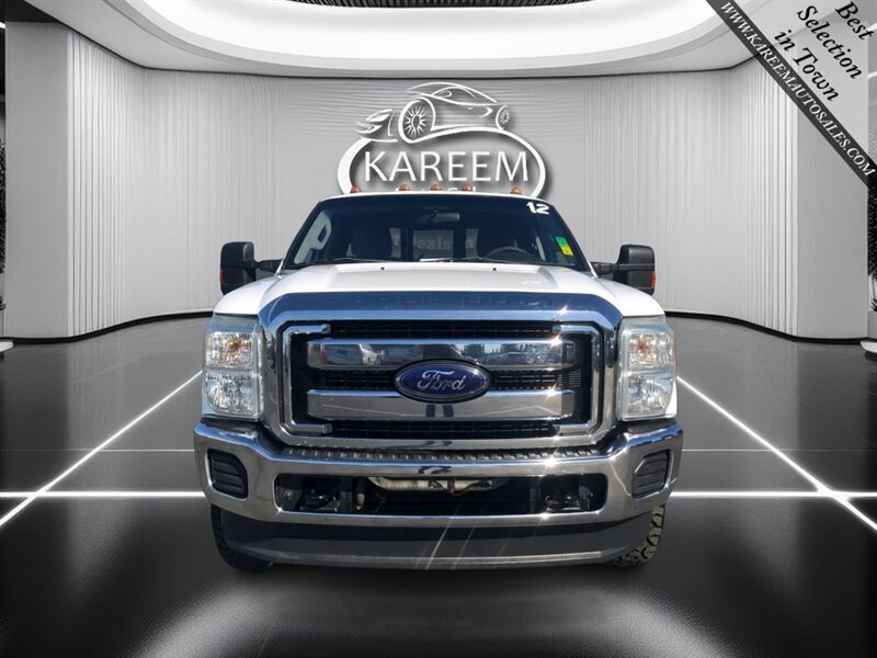 Used 2012 Ford F350 XLT w/ XLT Interior Pkg AWD/4WD image 2