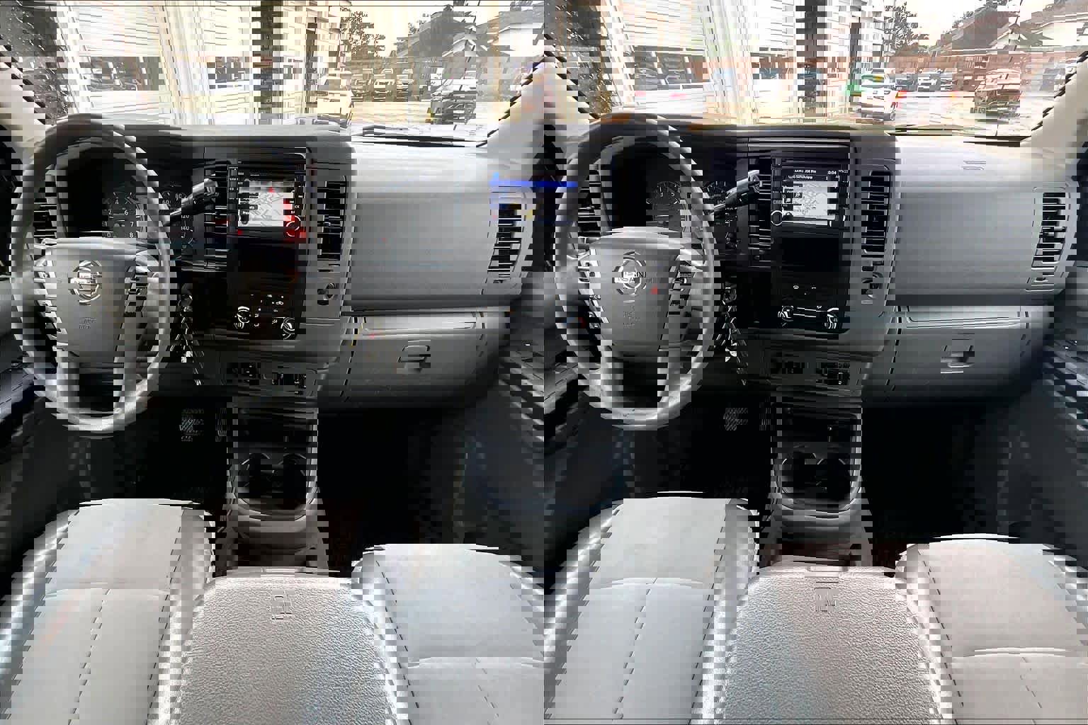 Used 2019 Nissan NV 3500 SV w/ Navigation Package image 13