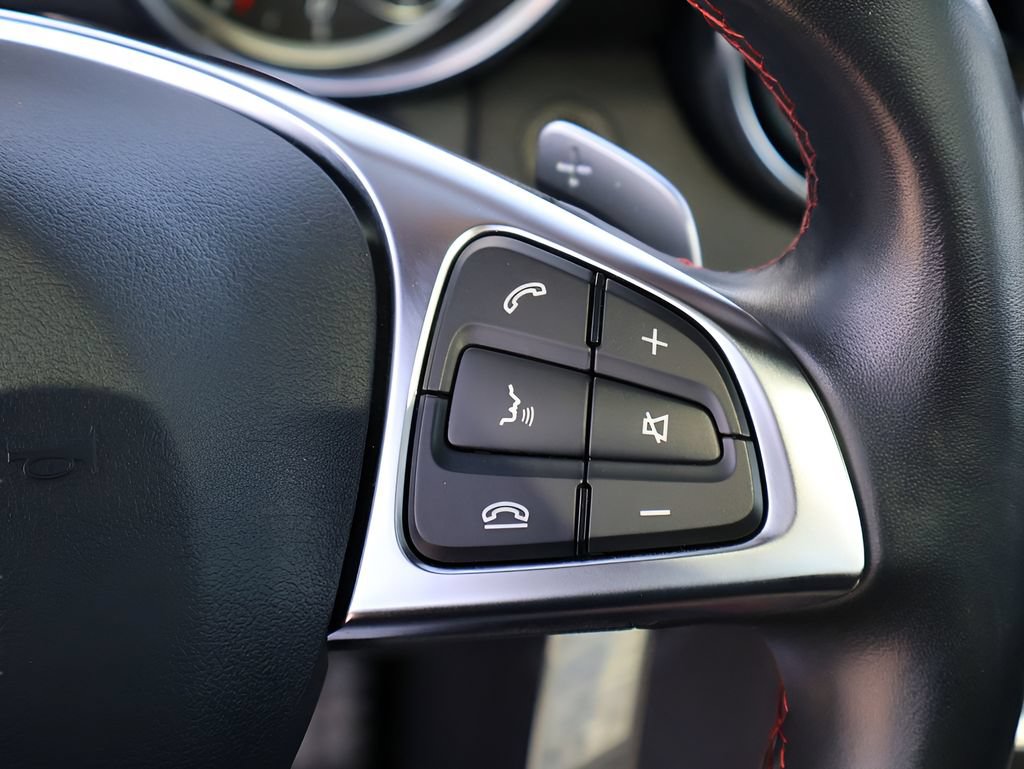 Used 2019 Mercedes-Benz SLC 43 AMG image 33