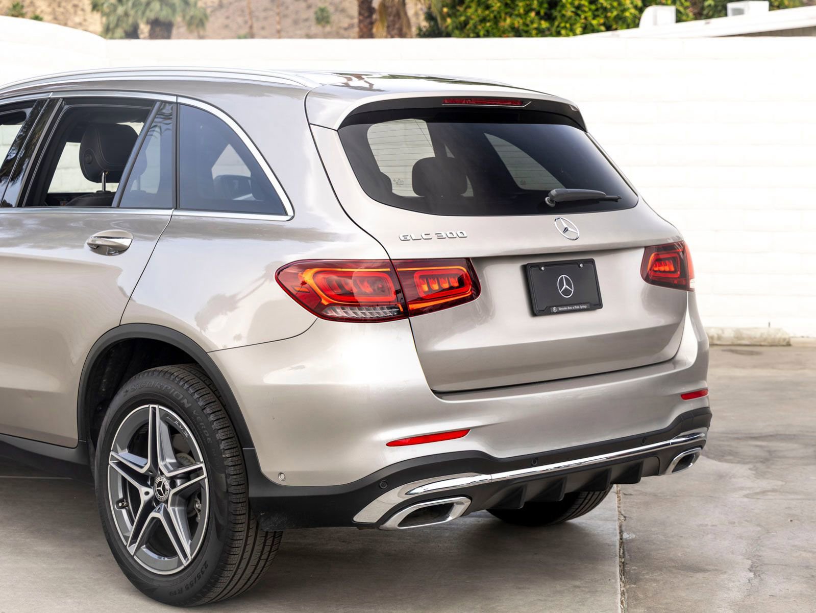 Used 2022 Mercedes-Benz GLC 300 image 8