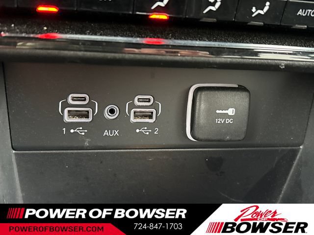 Used 2023 Jeep Grand Cherokee L Laredo AWD/4WD image 16