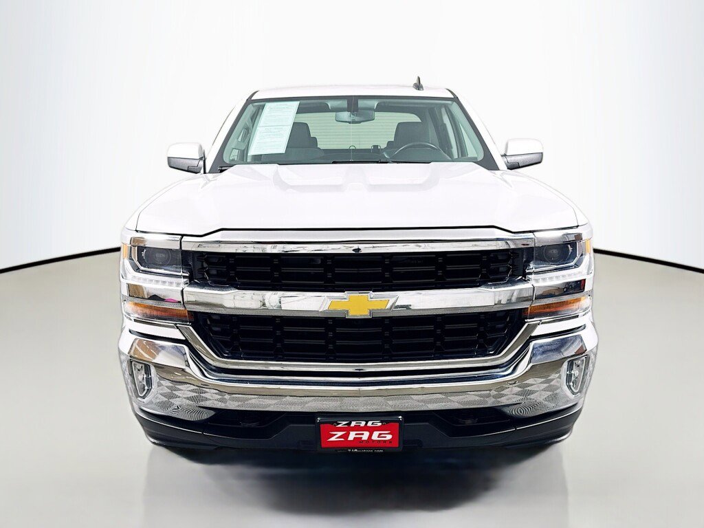 Used 2017 Chevrolet Silverado 1500 LT w/ All Star Edition image 8