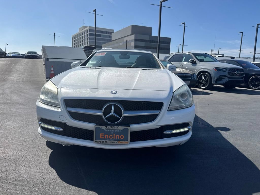 Certified 2016 Mercedes-Benz SLK 300 image 2