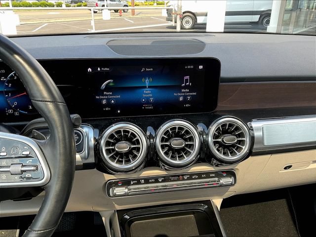 Certified 2023 Mercedes-Benz GLB 250 4MATIC image 11