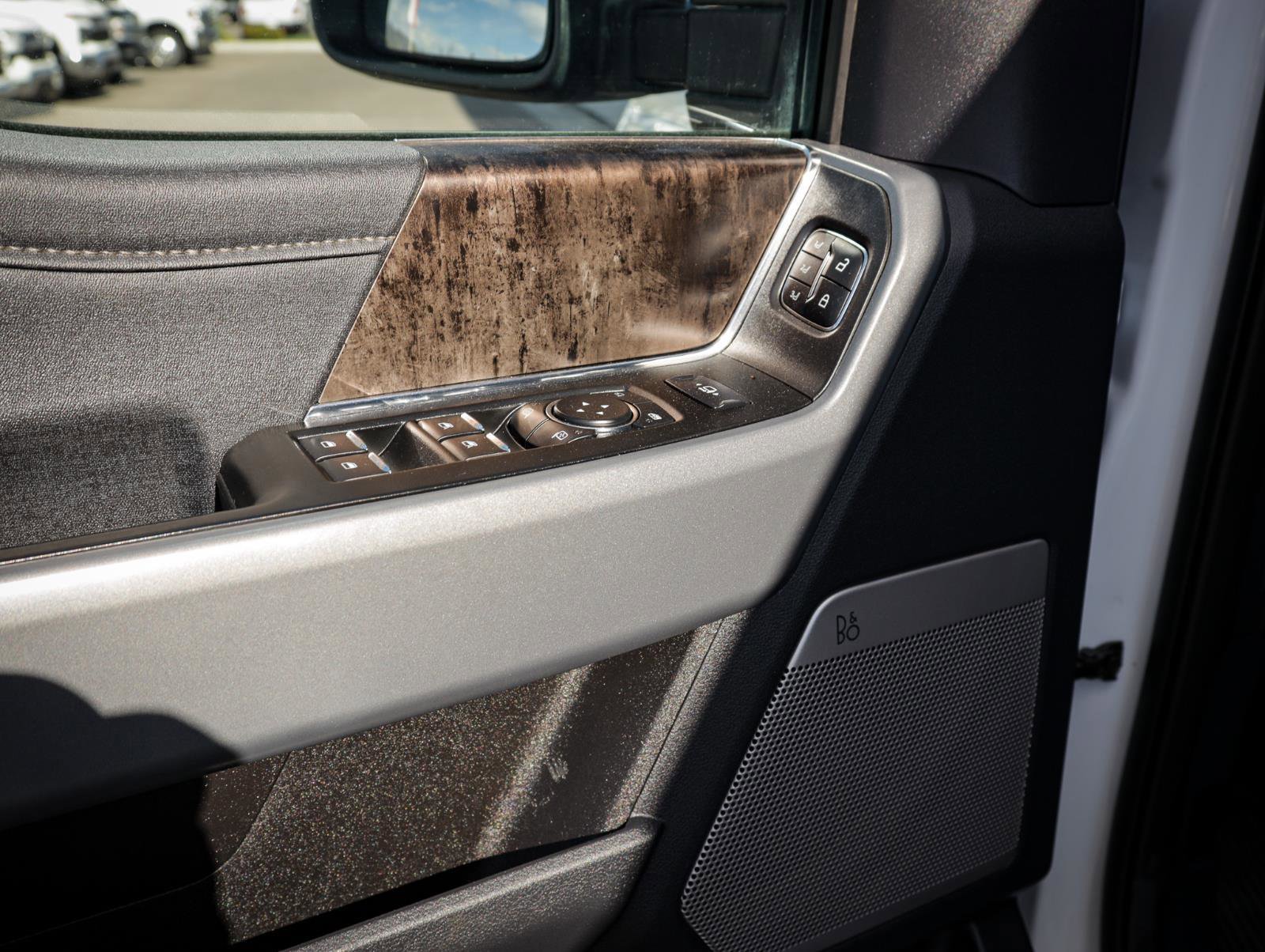 Used 2024 Ford F250 Lariat image 16