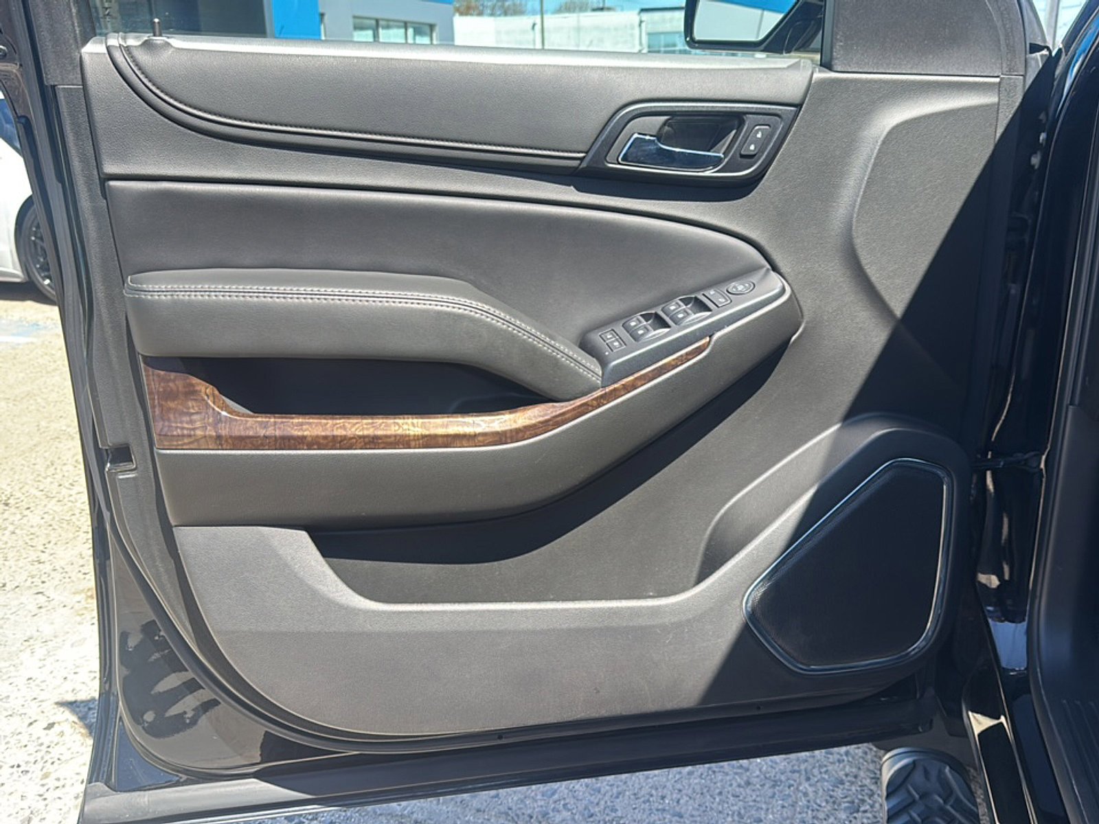 Used 2019 Chevrolet Tahoe LS image 16