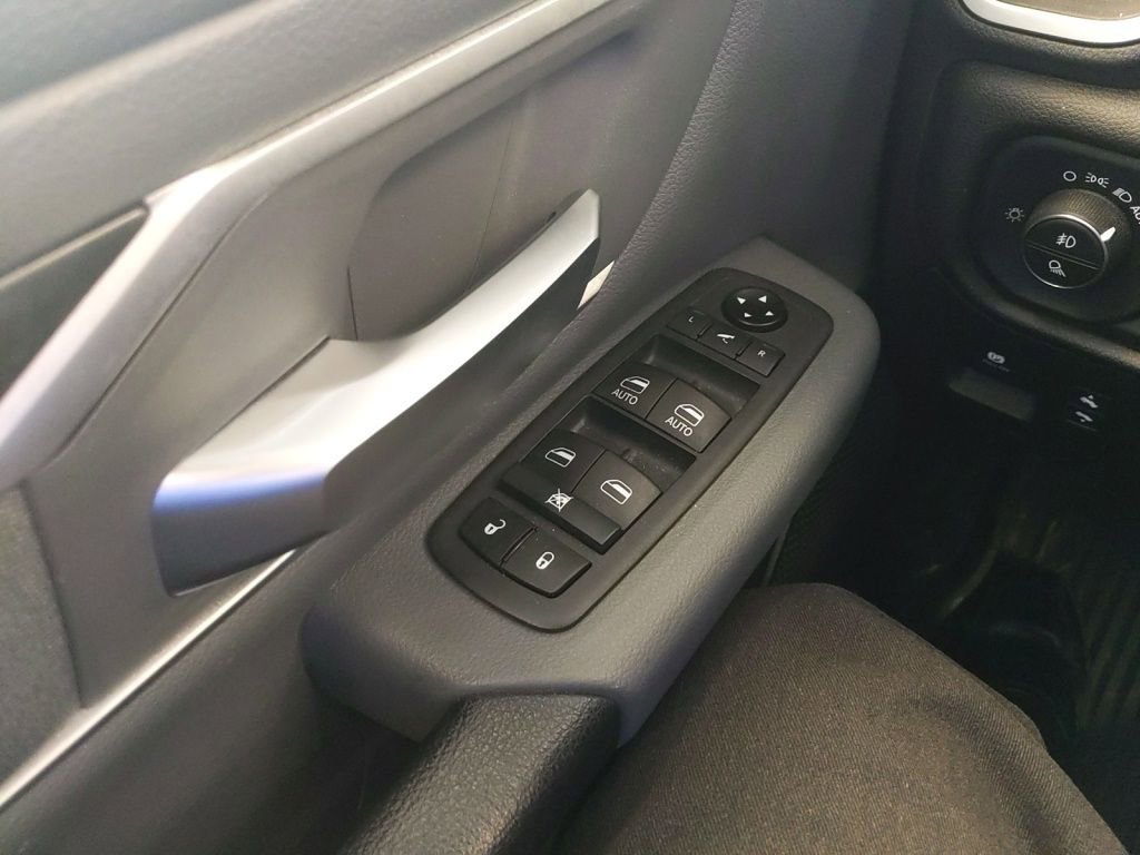 Used 2021 RAM 1500 Big Horn AWD/4WD image 27