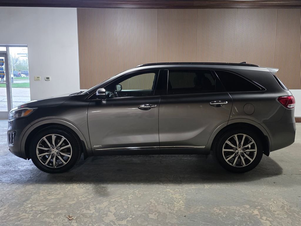 Used 2016 Kia Sorento SX image 7