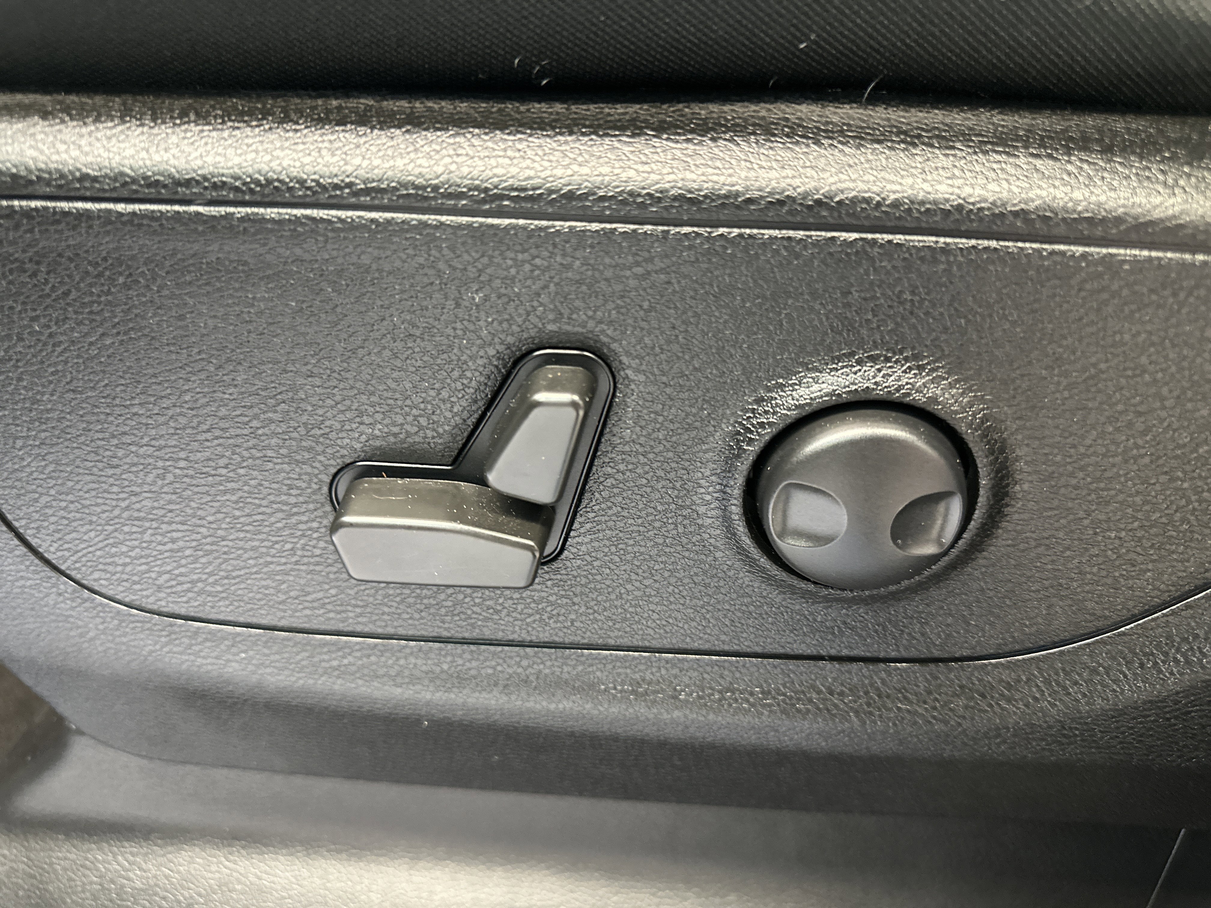 Used 2022 RAM 1500 Big Horn image 25