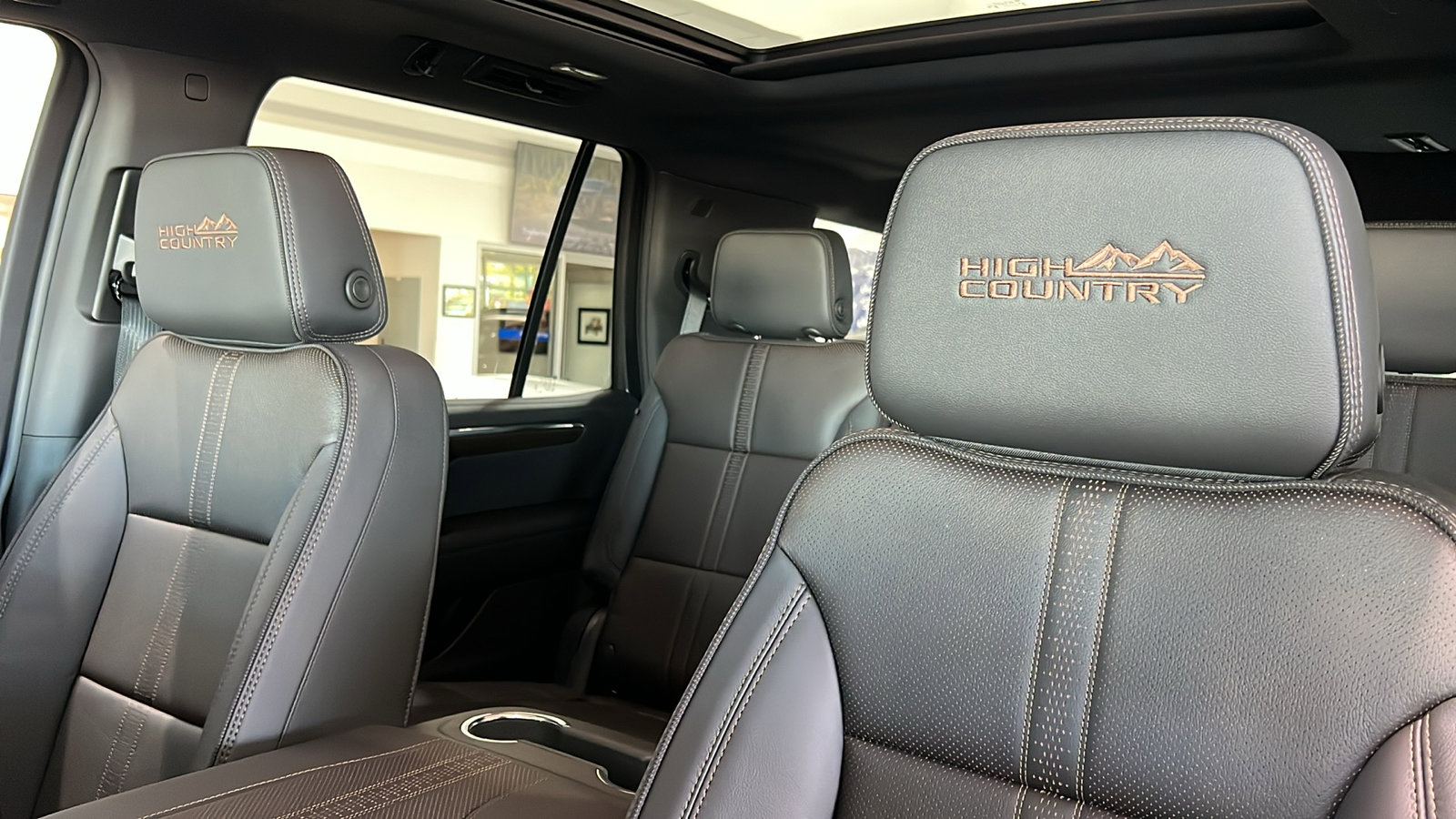 New 2026 Chevrolet Tahoe High Country w/ LPO, Get Active Package image 18