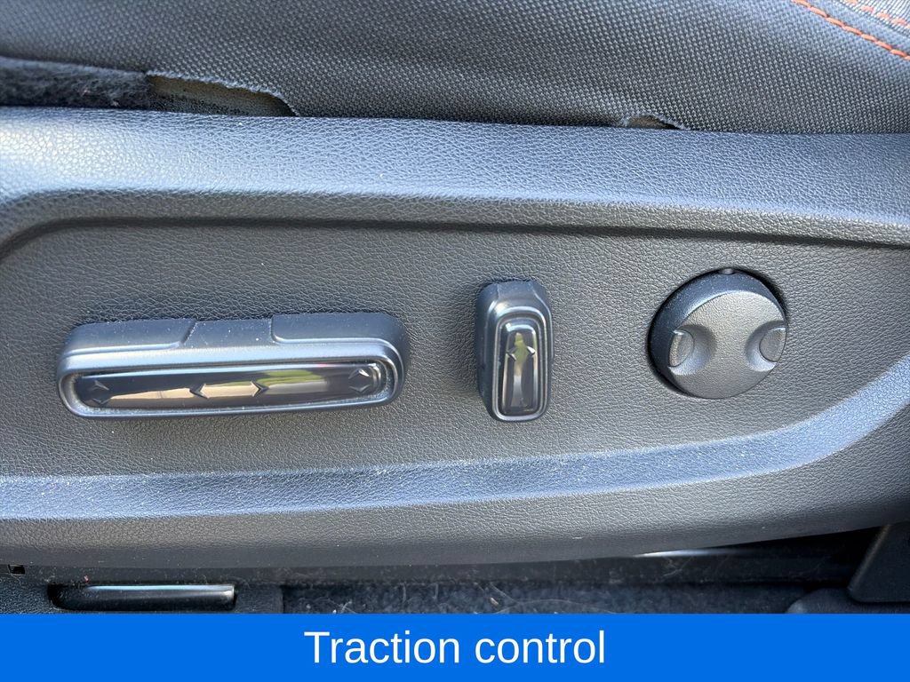Used 2025 Honda Pilot Sport image 16