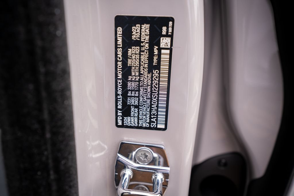 Used 2025 Rolls-Royce Cullinan AWD/4WD image 63